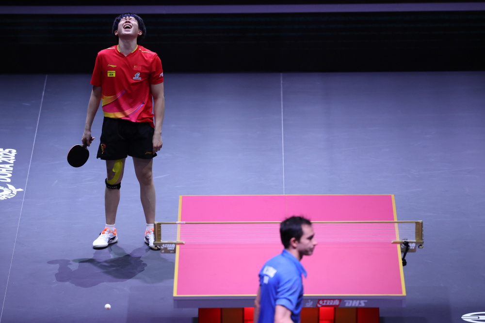 冠军的近距 冠军的近距